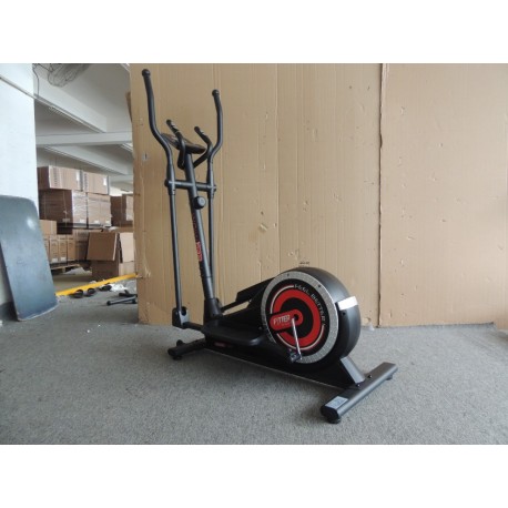 Magnetic elliptical cross trainers