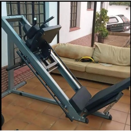 Commercial leg press